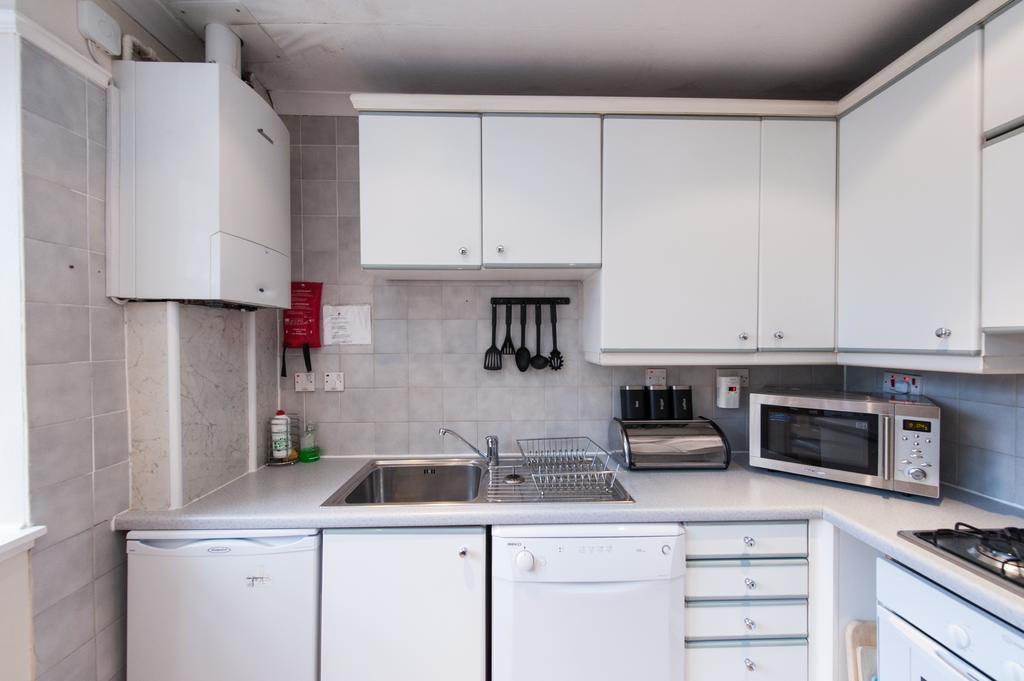 Writers View, Royal Mile Apartment Эдинбург Номер фото
