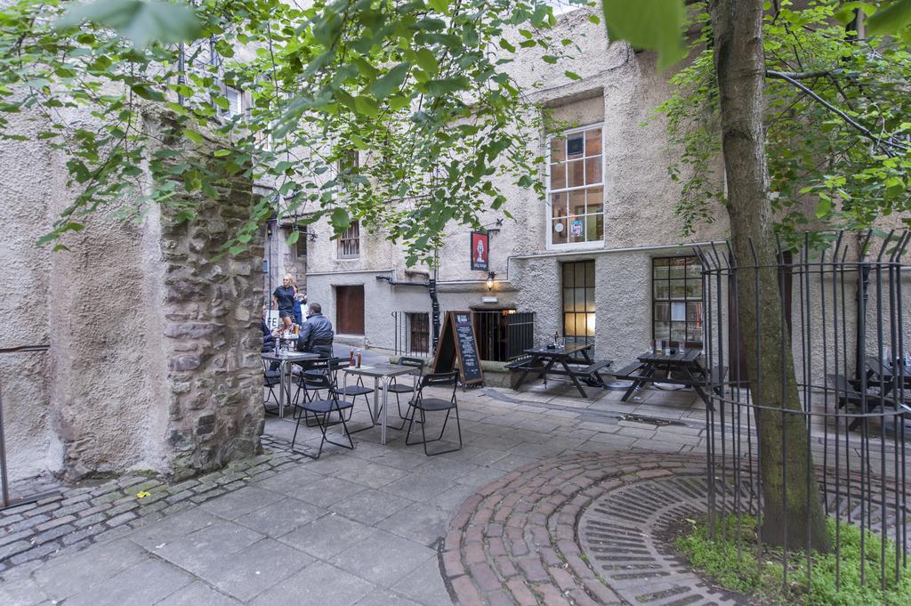 Writers View, Royal Mile Apartment Эдинбург Экстерьер фото